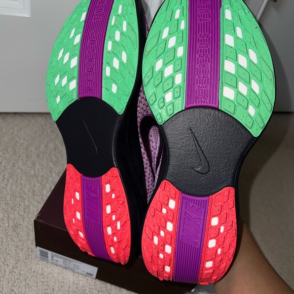 NEW Nike Pegasus Plus Sneakers Faith Kipyegon - Picture 3 of 6